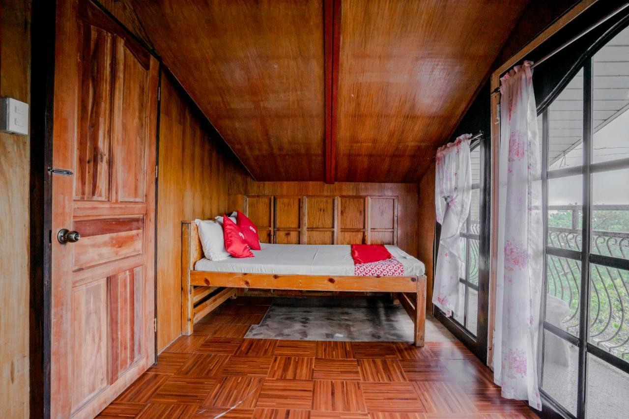 Oyo 760 Tiptop Vacation Homes Baguio City Eksteriør billede