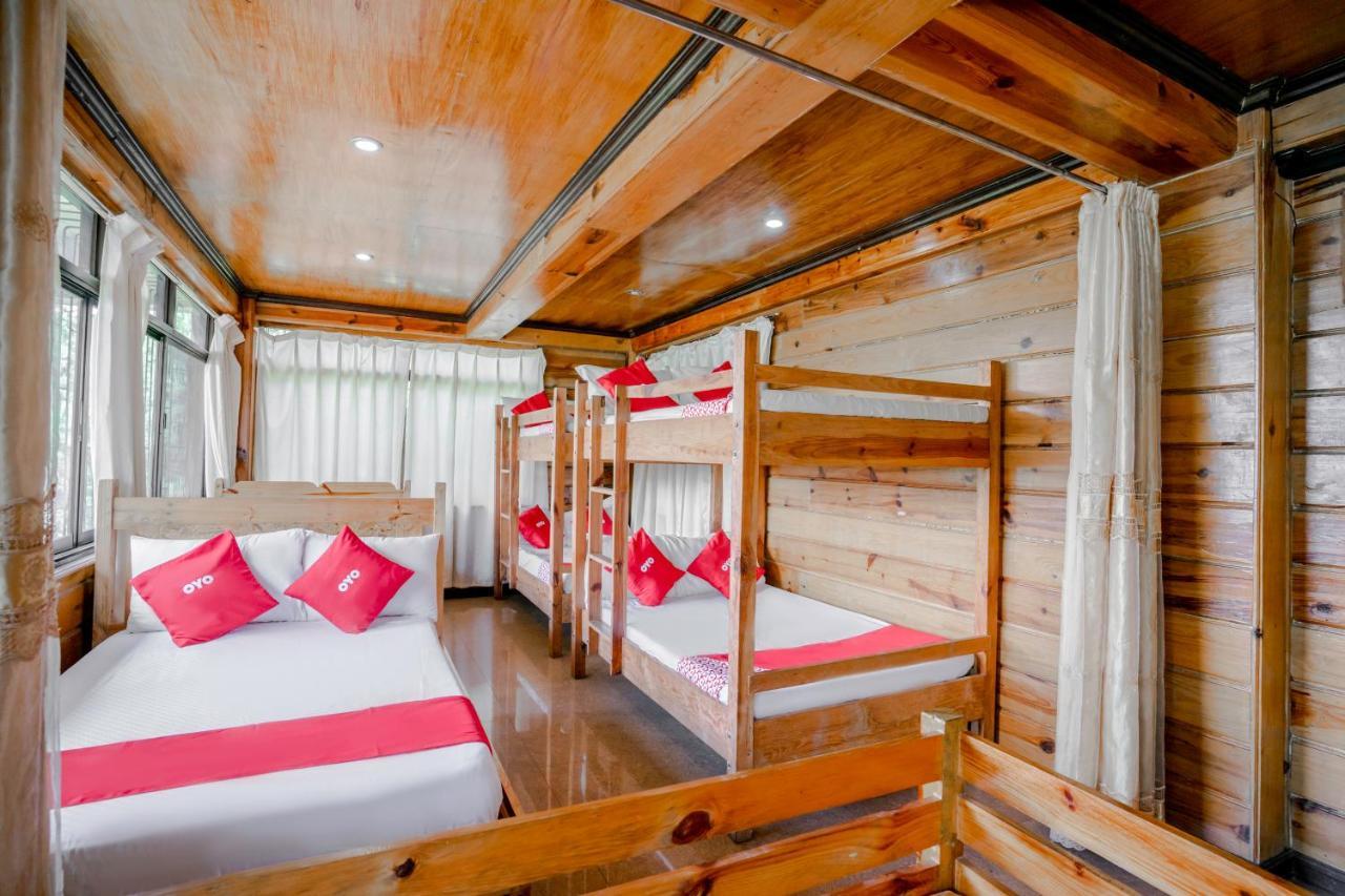 Oyo 760 Tiptop Vacation Homes Baguio City Eksteriør billede