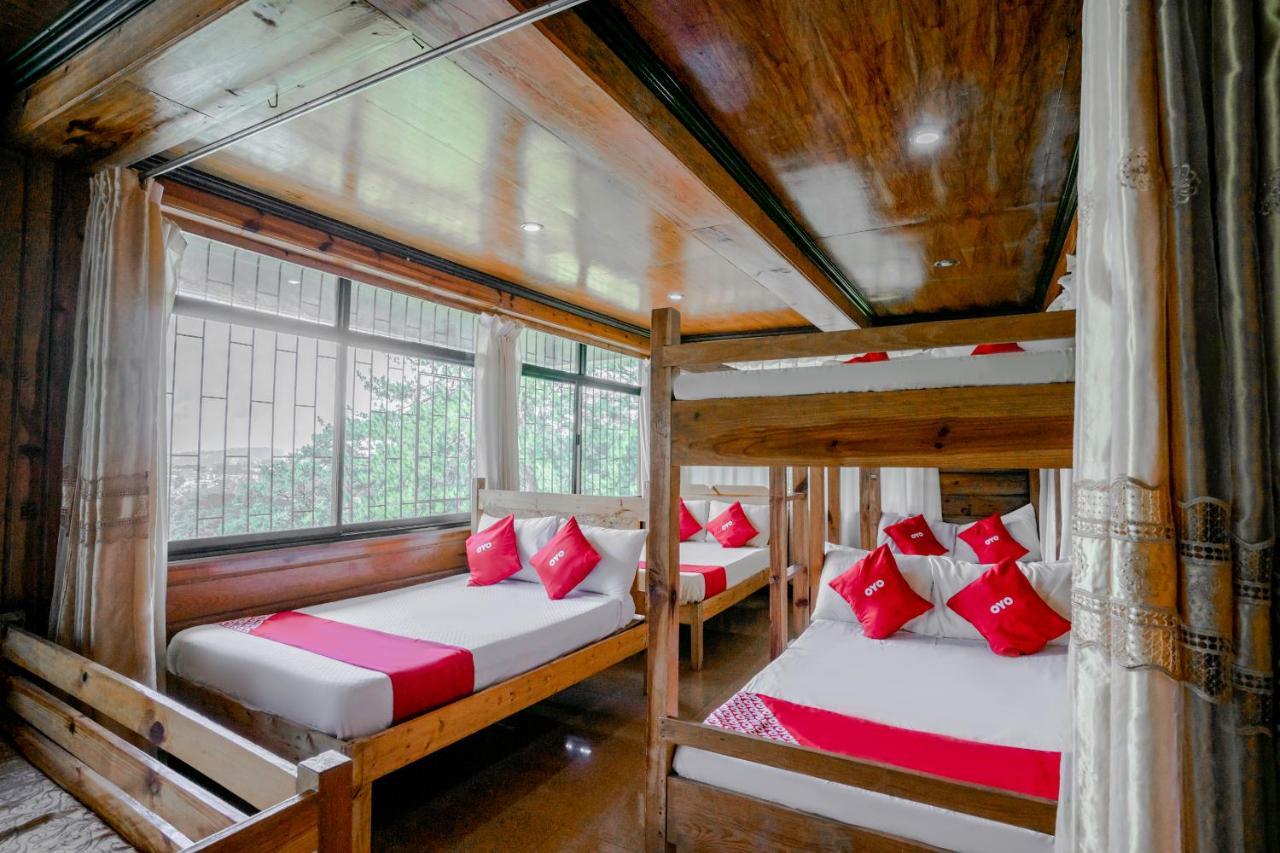 Oyo 760 Tiptop Vacation Homes Baguio City Eksteriør billede