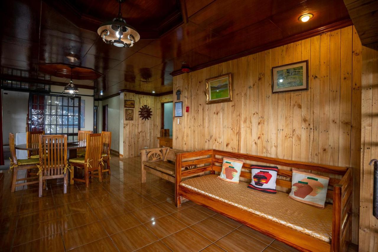 Oyo 760 Tiptop Vacation Homes Baguio City Eksteriør billede