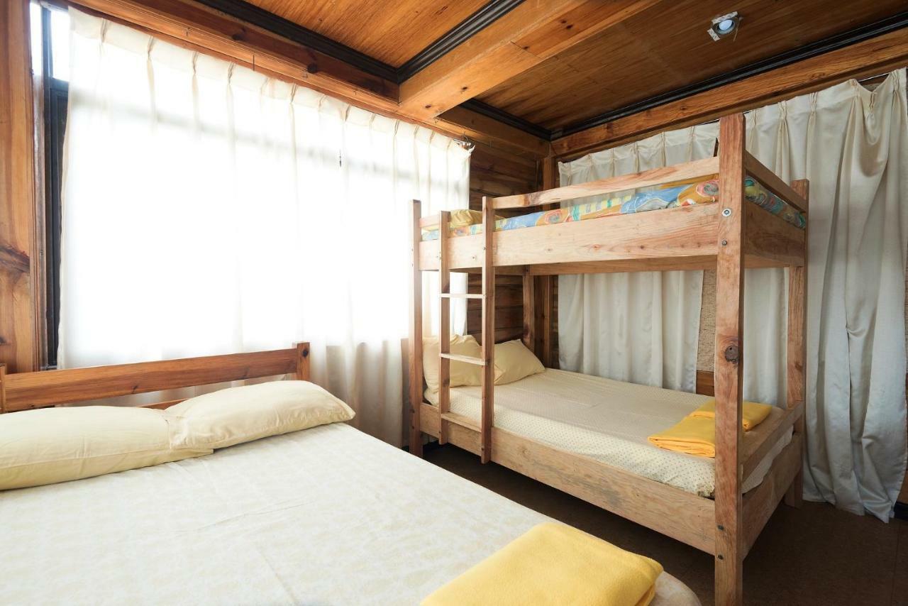 Oyo 760 Tiptop Vacation Homes Baguio City Eksteriør billede