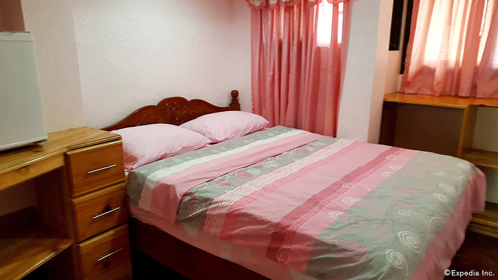 Oyo 760 Tiptop Vacation Homes Baguio City Eksteriør billede